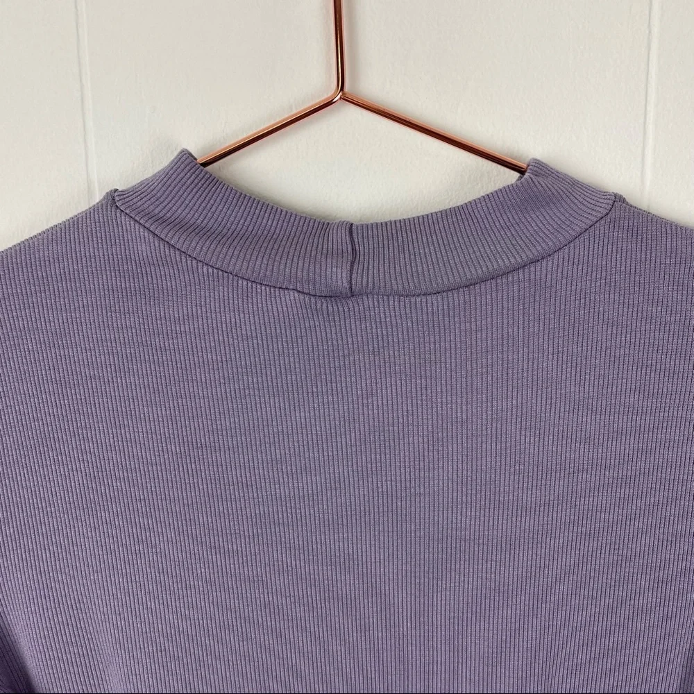 H&M DIVIDED Lilac Ribbed Mockneck Long Sleeve Crop Top - Picture 8 of 8